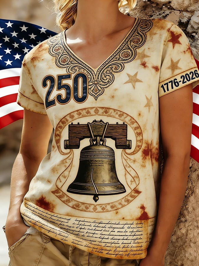 250th Anniversary V-Neck Shirt Vintage Bell 1776 2026 Clothing Ideas For Women