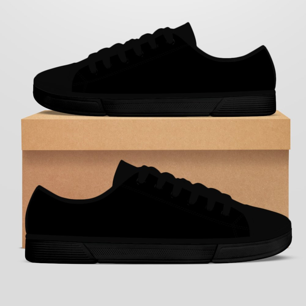 Black Low Top Shoes (Black)