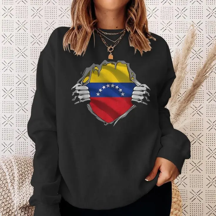 Hands Off Venezuela Sweatshirt Heritage Venezuela Roots Flag Gift For Your Mom