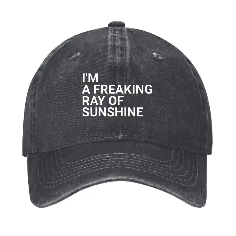 I'm A Freaking Ray Of Sunshine Cap Men's Funny T-Shirt – Witty Graphic Tee for Adults