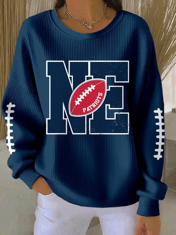 New England Patriots Sweatshirt Women?? Game Day Outfits Football Gifts For Patriots Fans