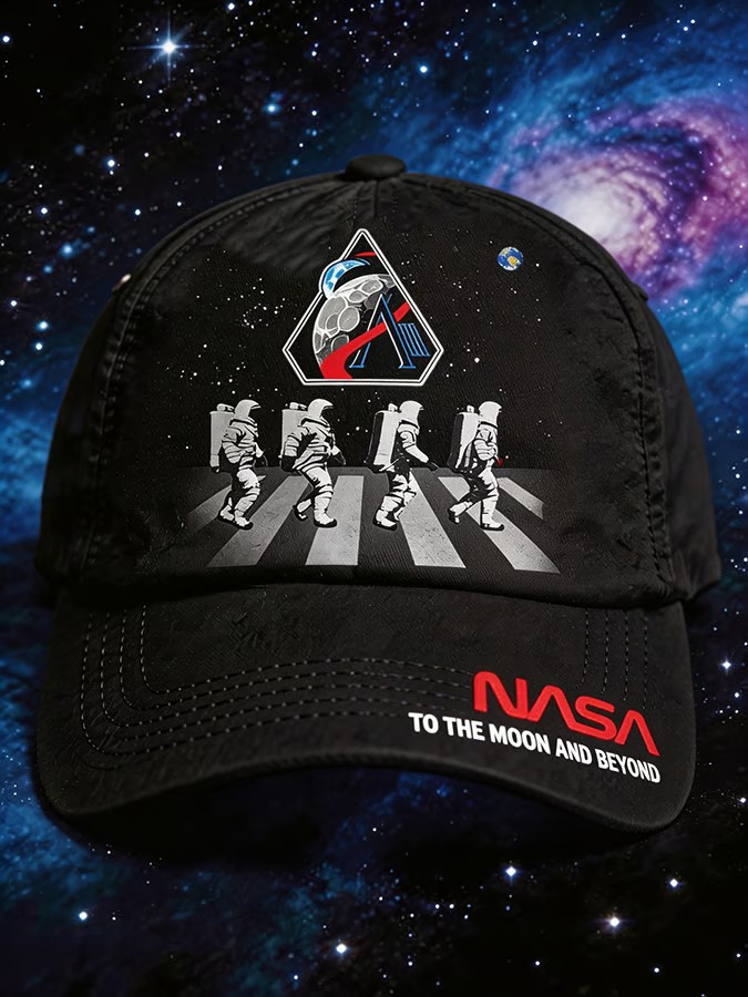 Retro Artemis II Moon Mission Baseball Cap To The Moon And Beyond Hat Gift For Fans Retro Artemis II Moon Mission Baseball Cap To The Moon And Beyond Hat Gift For Fans - Image 1