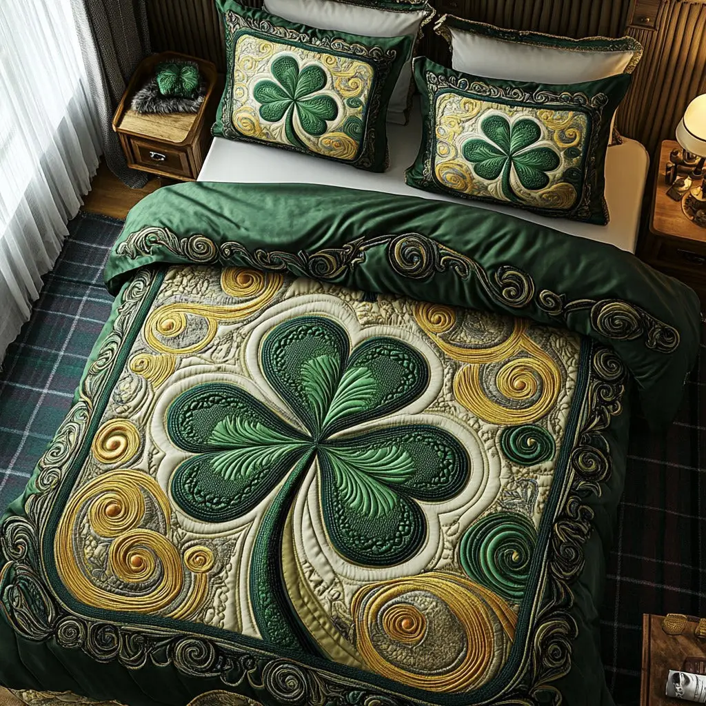 Shamrock Quilted Bedding Set Bedroom Decor Idea St Patty's Day Gift Ideas For Her