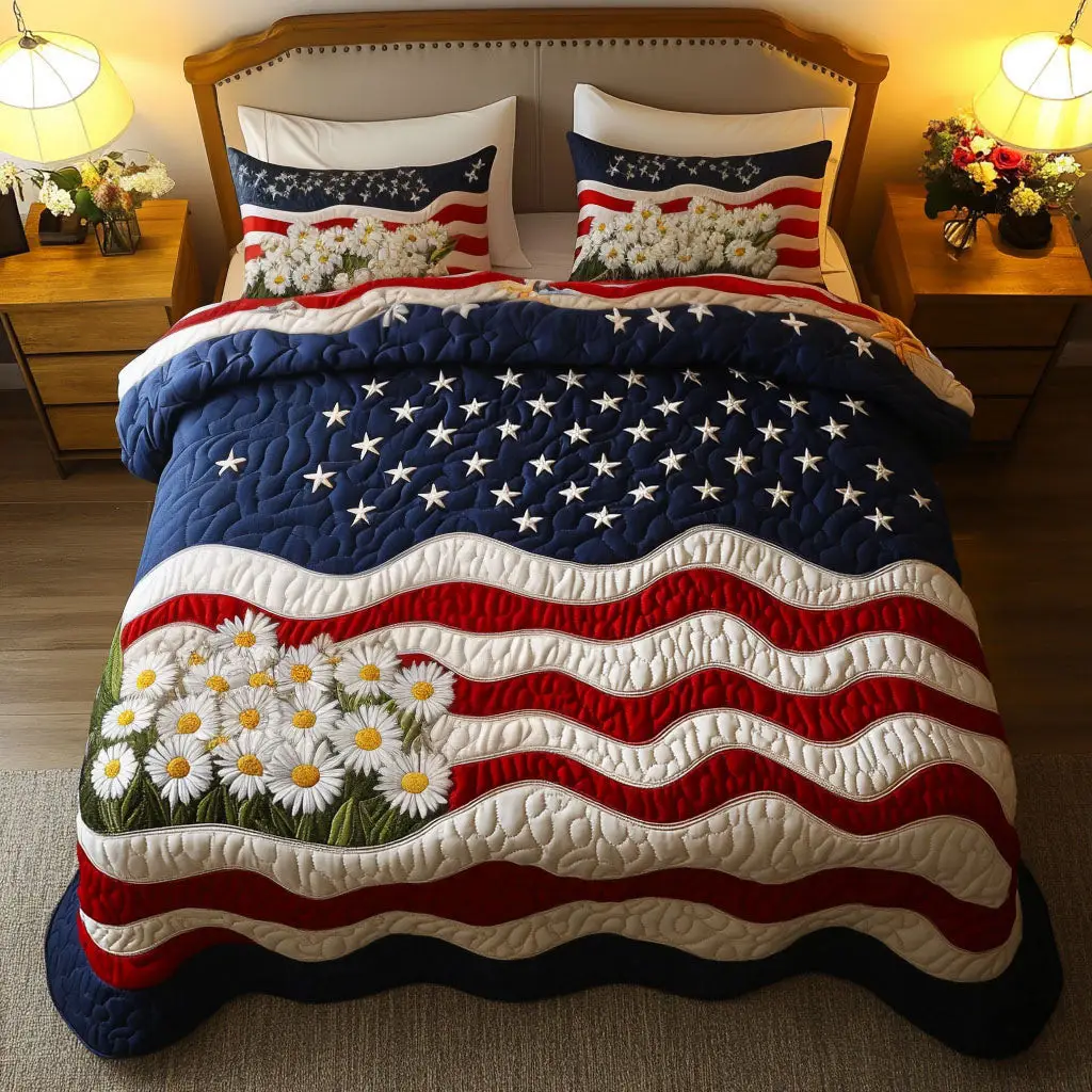 Stars and Stripes  Quilted Bedding Set  Best Comforter Sets 4Th Of July Client Gifts