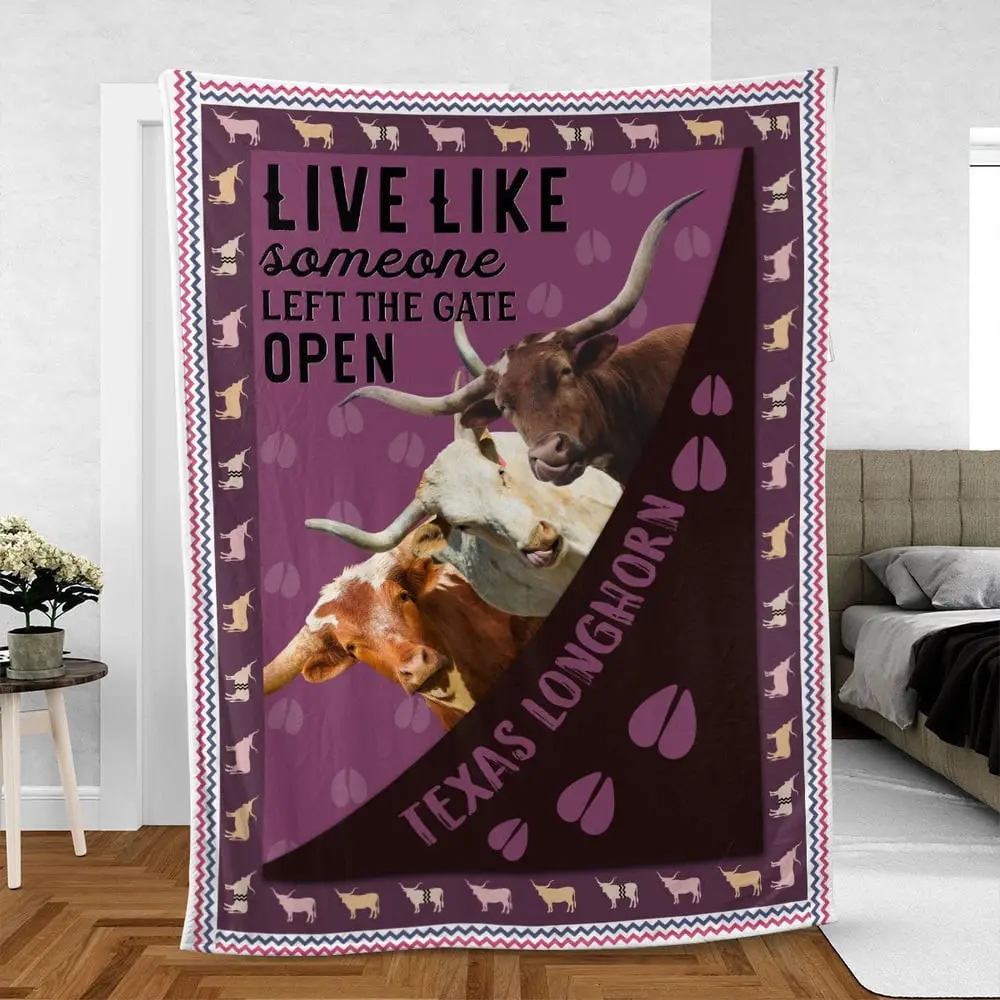 Texas Longhorn Hoof Pattern Purple Background Blanket Farm Blanket Unique Gifts For Farmers