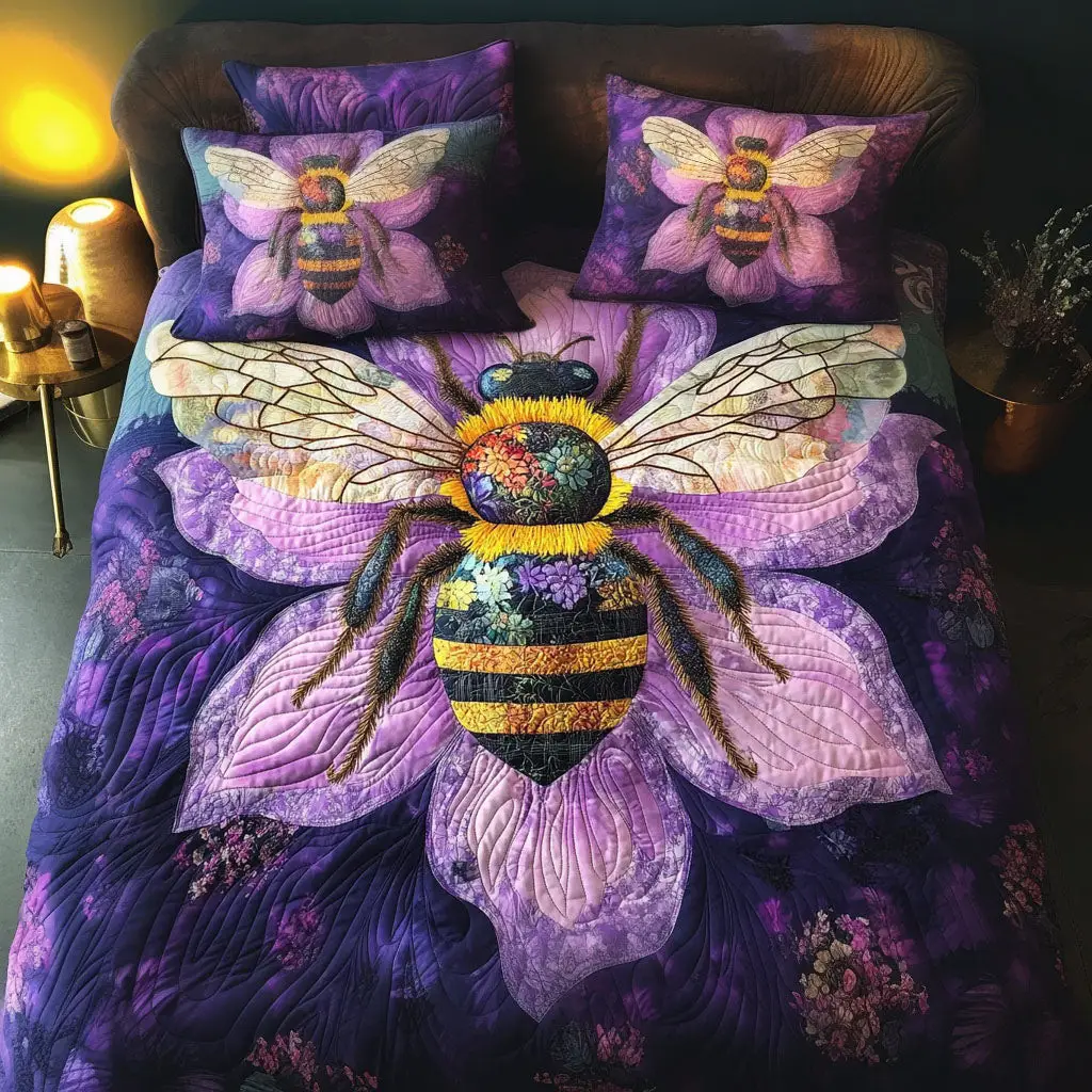 Twilight Bee Quilted Bedding Set Premium Comforter Set for Restful Nights Twilight Bee Quilted Bedding Set Premium Comforter Set for Restful Nights - Image 1