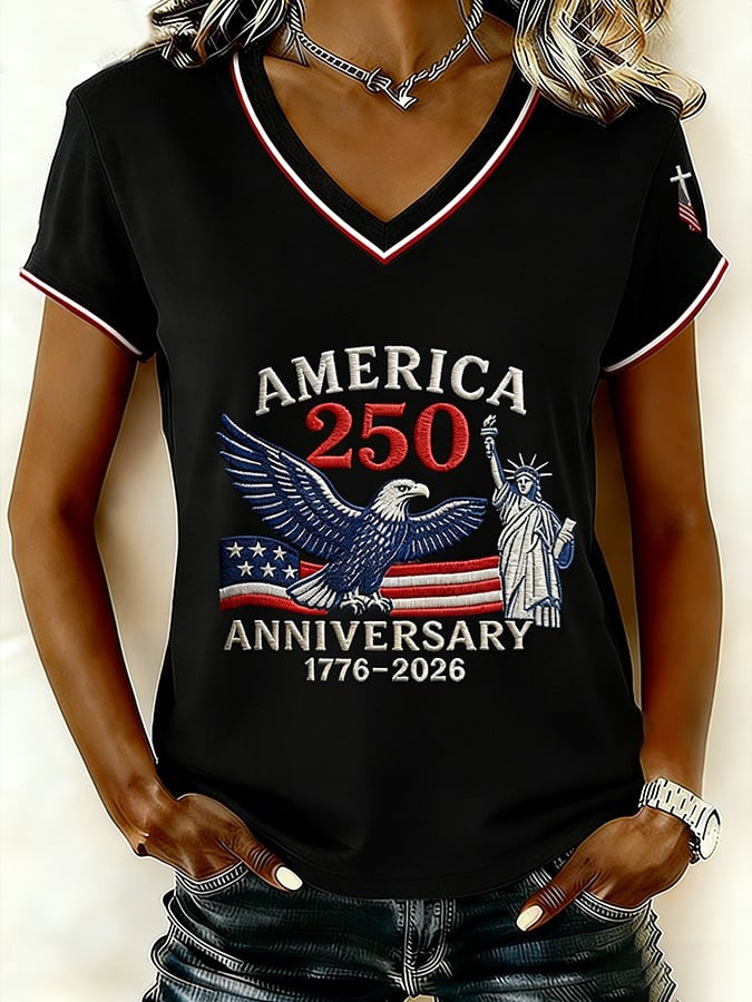 US 250th Anniversary Merch Shirt V-Neck Womens Bald Eagle Graphic Clothes Patriotic Gift