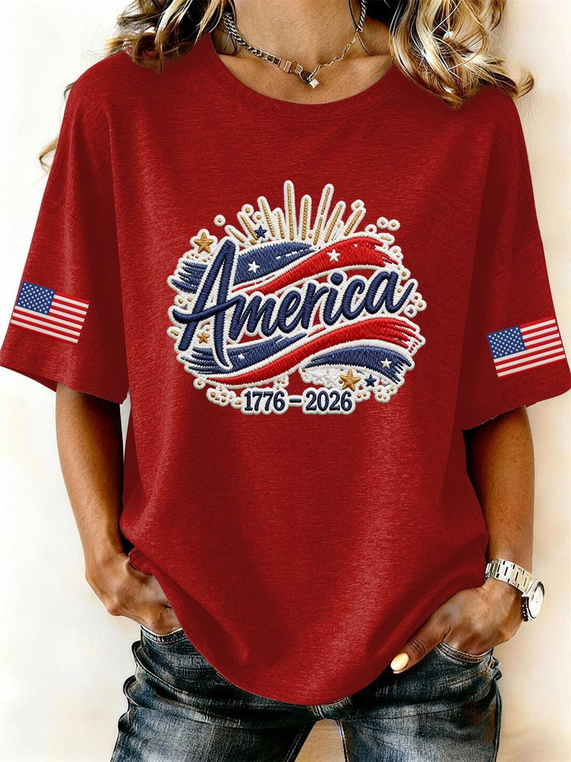USA 250th Anniversary Fireworks T-Shirt Patriotic 1776 2026 Clothing Gift For Women