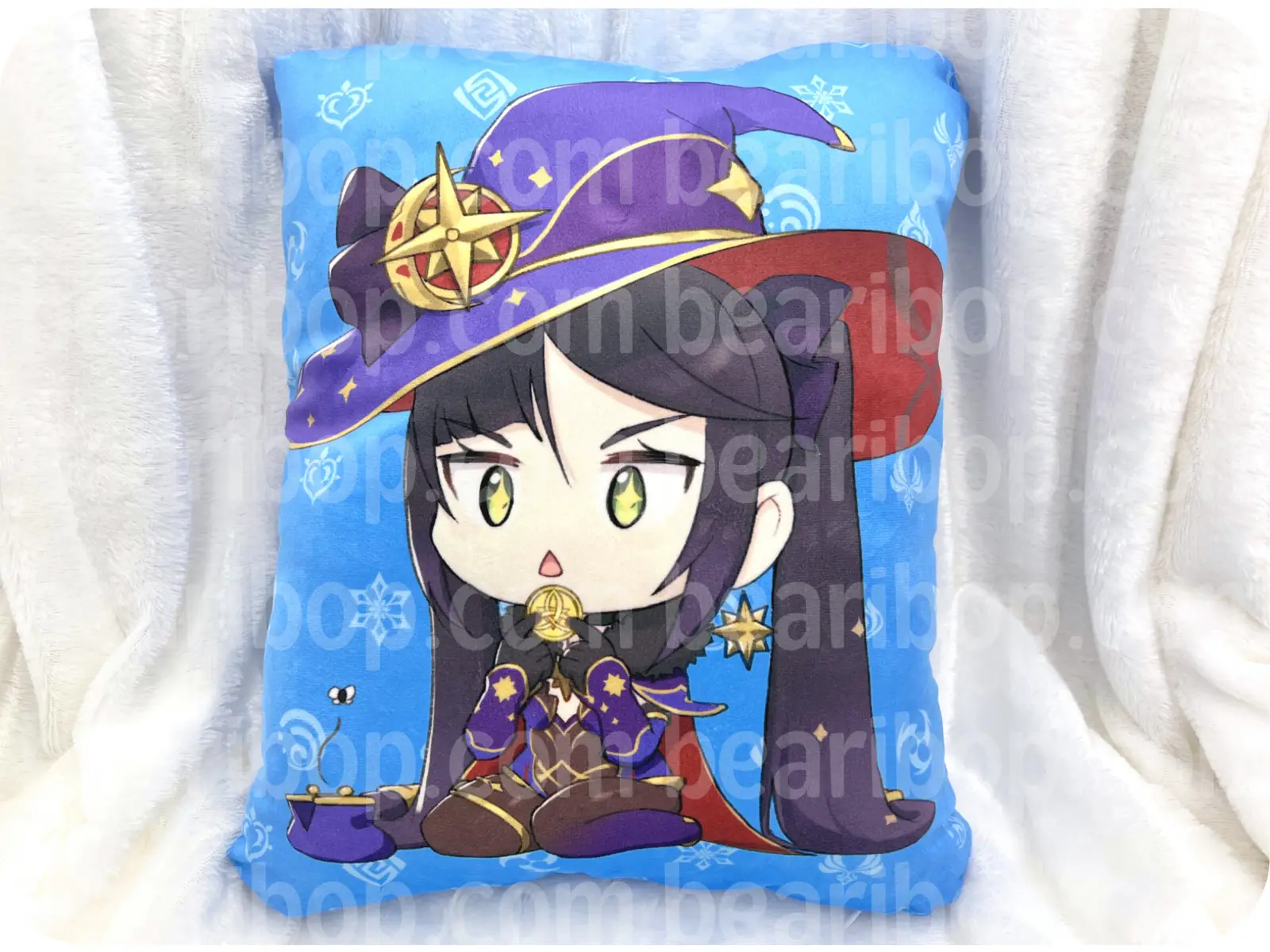 Mona Pillow