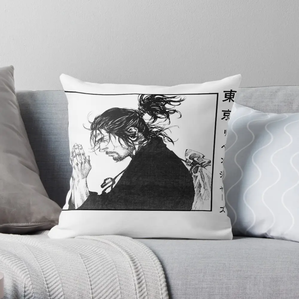 Vintage Photograp Vagabond Musashi Throw Pillow